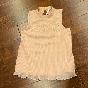 🔴 - LC Lauren Conrad Sleeveless Top